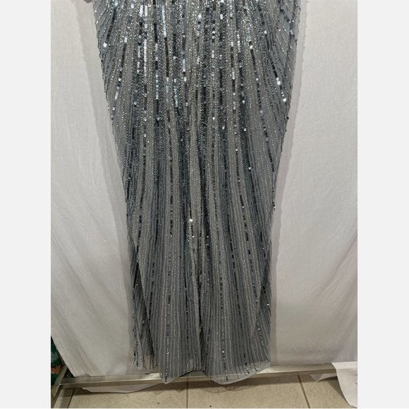 NWT‎ $698 Mac Duggal [ 18 ] Sequined V-Neck Cape Sleeve Column Gown Slate Blue - Picture 15 of 16